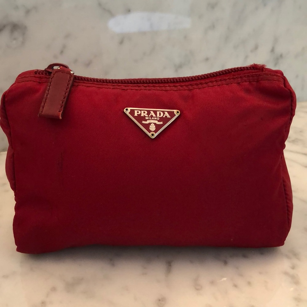 💯 Authentic small PRADA burgundy nylon pouch